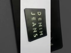 Quần da nhãn da đen cho nhãn hàng may mặc bằng da đen