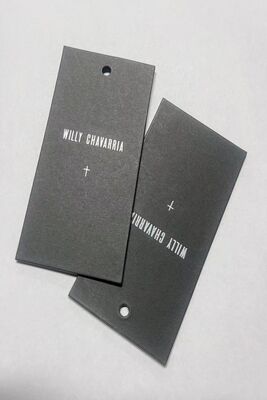 Snap Lock Style Custom Clothing Hang Tags Round Design Suitable for Clothing Labels and Product Information Display