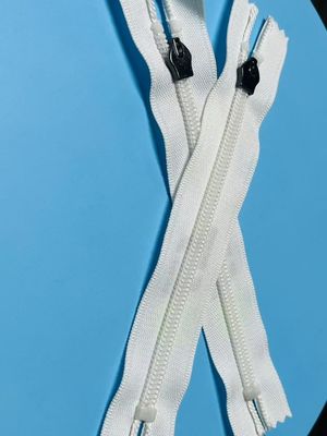 Nhập xưởng quần áo chống thời tiết nhựa polyester Zipper Slider tùy chỉnh