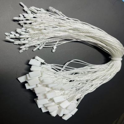 Chốt hình vuông bền vững Nhãn nhựa gắn dây niêm phong CMYK Đối với quần áo tùy chỉnh